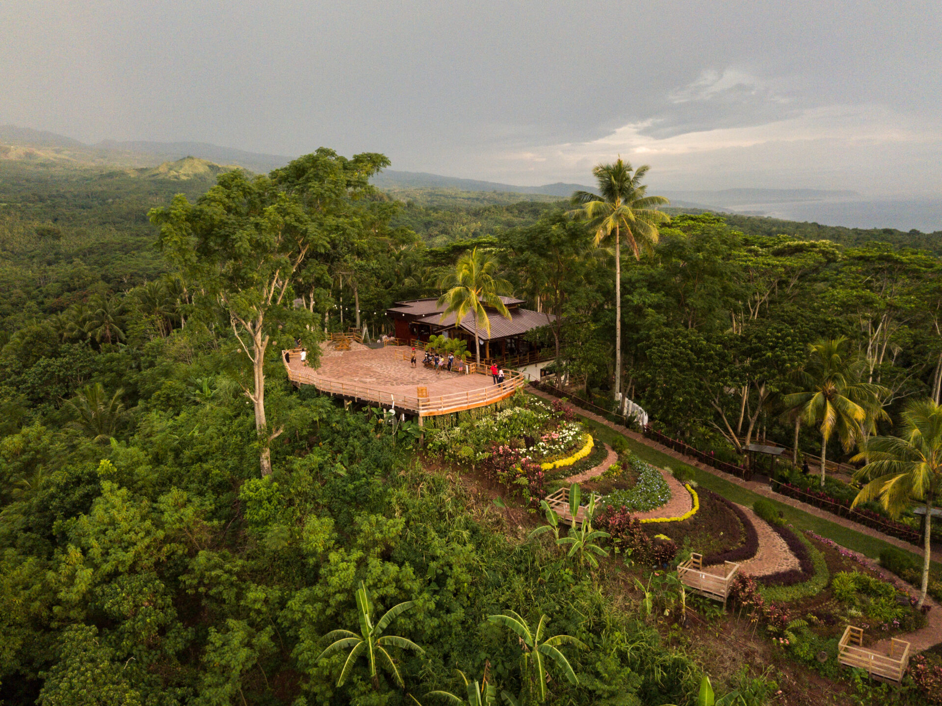 A breathtaking perspective of Tiningalan’s Halseyle Hill, surrounded by rich flora. Photo courtesy of the Department of Tourism – Region X.